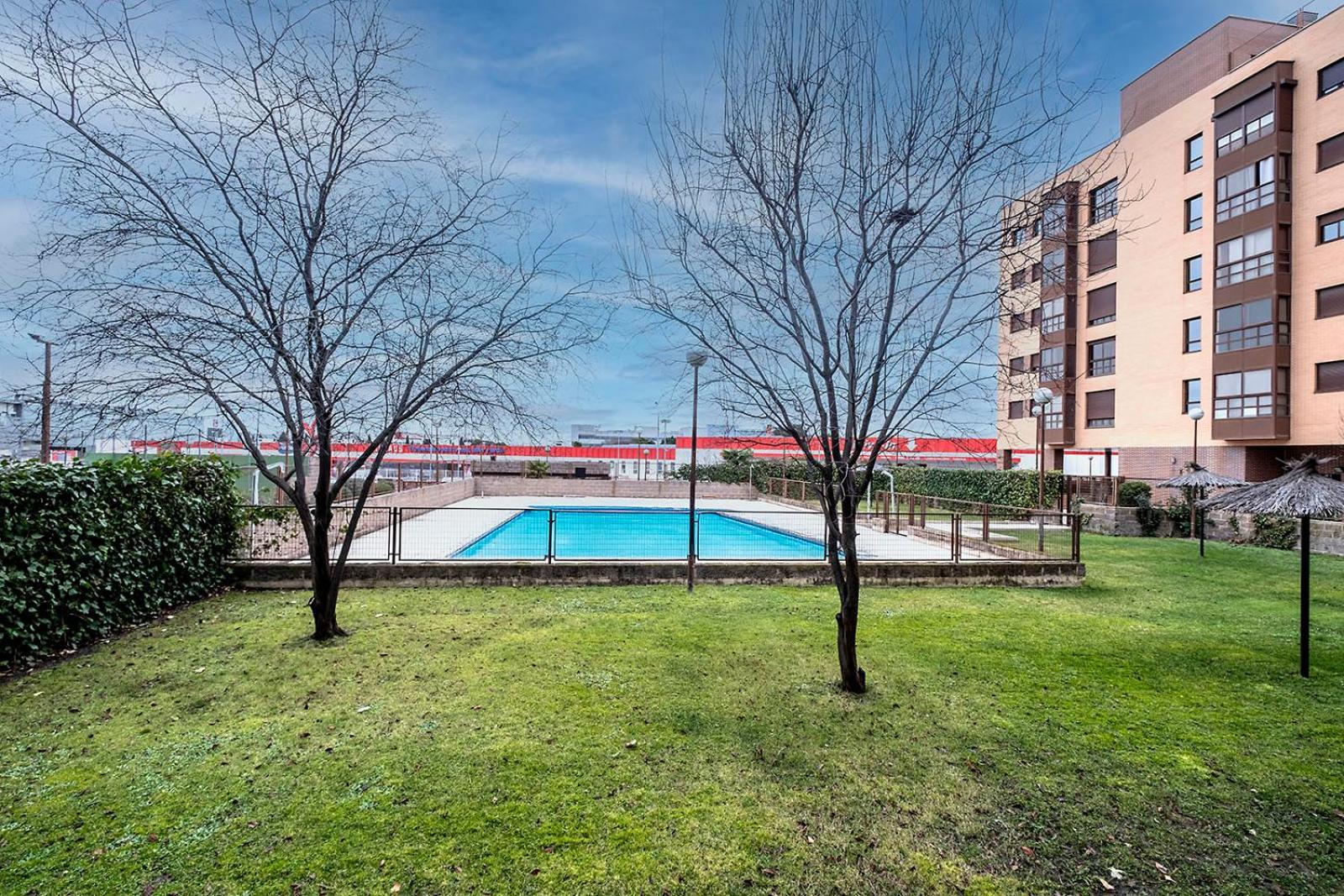 Apartamento Wanda Ifema Con Parking Y Piscina Madrid Eksteriør billede