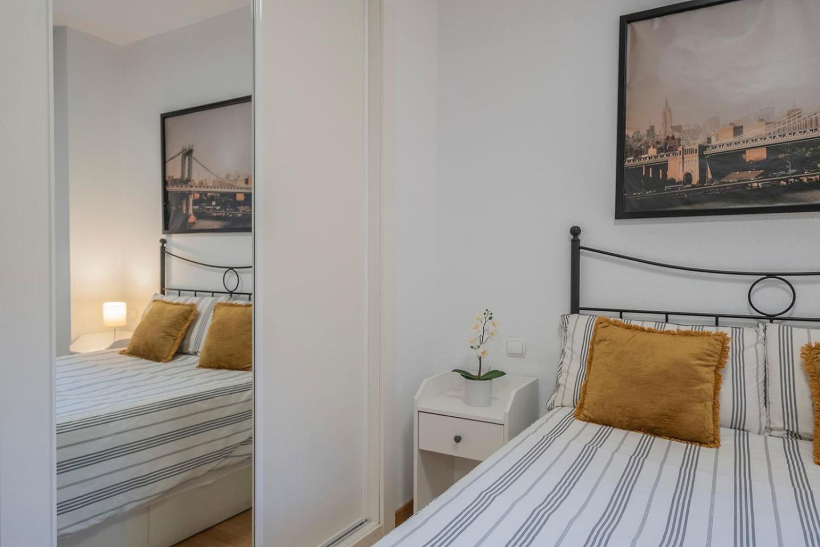 Apartamento Wanda Ifema Con Parking Y Piscina Madrid Eksteriør billede