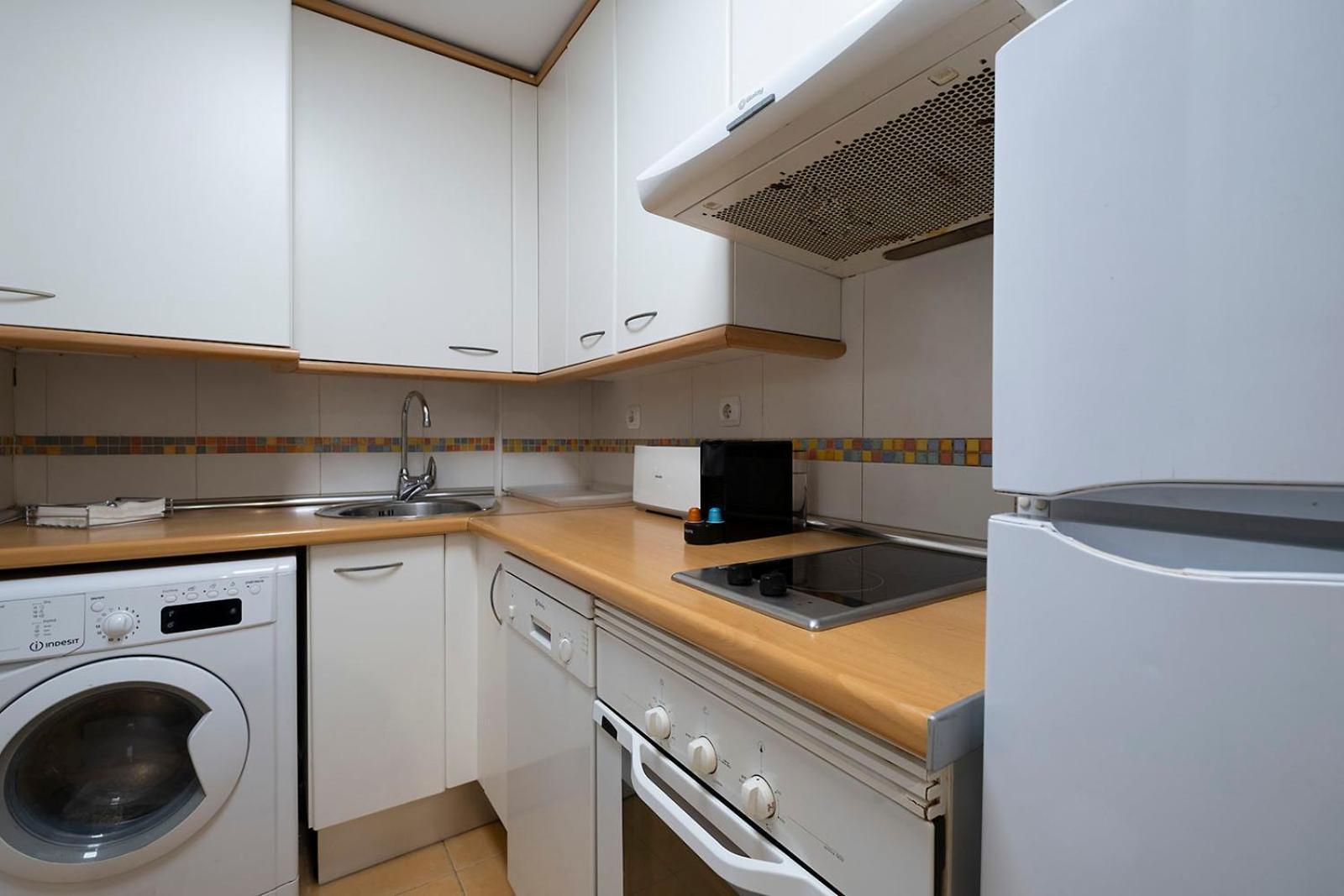Apartamento Wanda Ifema Con Parking Y Piscina Madrid Eksteriør billede